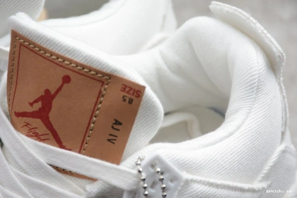 Rep EP Retro Air (Levi's Tag) 4 Jordan AO2571 100 White Levi's 100 AO2571 0112